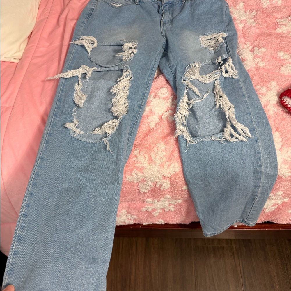 SHEIN Light Blue Distressed Boyfriend Jeans
